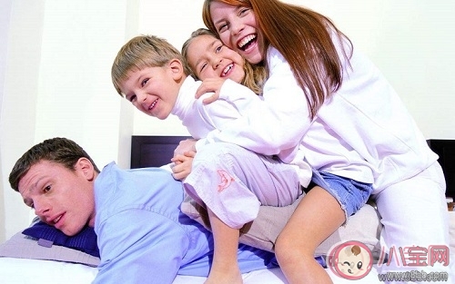 重组家庭的常见问题 重组家庭应如何和孩子相处 重组家庭的常见问题 重组家庭应如何和孩子相处