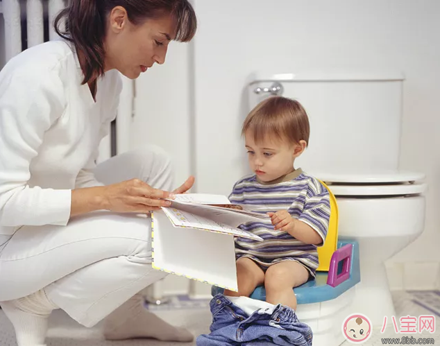 五岁孩子拉臭臭不擦屁屁怎么办 怎么让孩子肯擦屁屁 五岁孩子拉臭臭不擦屁屁怎么办 怎么让孩子肯擦屁屁