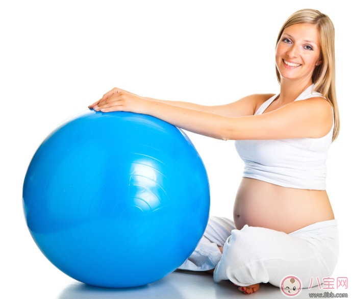孕妇瑜伽胎教有什么好处 适合孕妇做的瑜伽动作推荐