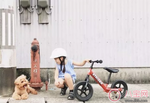 陪孩子在一起幸福句子 简单的幸福就是陪孩子心情 陪孩子在一起幸福句子 简单的幸福就是陪孩子心情