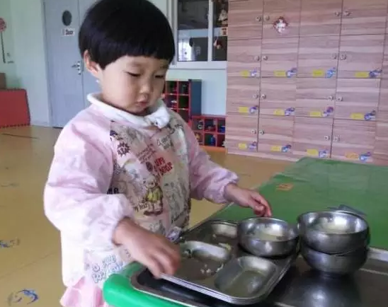 暑假怎么培养孩子生活自理 小孩生活自理习惯怎么养成2018