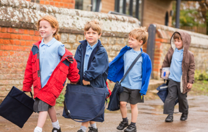 孩子第一次上学心情 孩子第一次上学说说朋友圈感慨