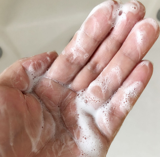 红色小象羊乳洁面乳怎么样 红色小象孕妇专用羊乳洗面奶好不好用 红色小象羊乳洁面乳怎么样 红色小象孕妇专用羊乳洗面奶好不好用