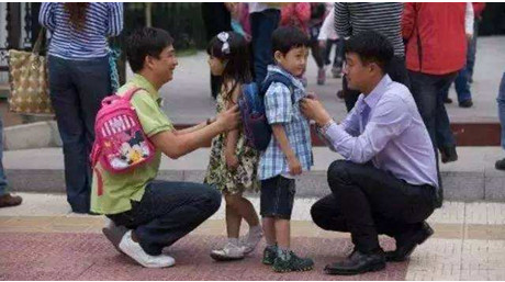 孩子上学应该接送吗 中国式接孩子的影响