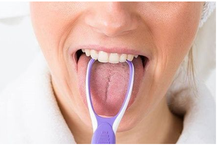 孕妇舌苔发白怎么回事 孕期舌苔发白怎么办