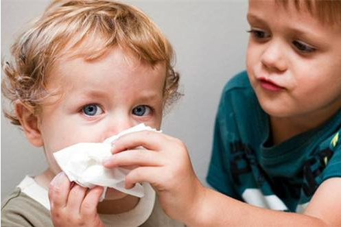 红霉素眼膏可以治疗鼻炎吗 宝宝过敏性鼻炎怎么办