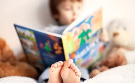 什么时候给宝宝读绘本好 宝宝读绘本的时间