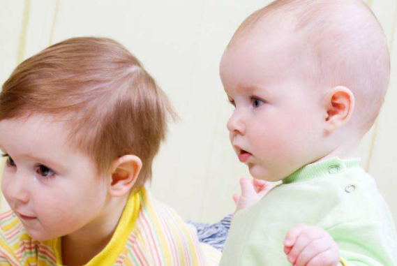 宝宝乳痂怎么去掉 宝宝乳痂清理方法