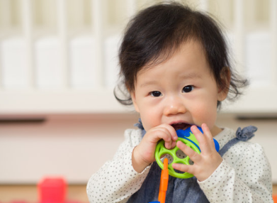 孩子说话早晚和妈妈有关 如何锻炼宝宝的说话能力