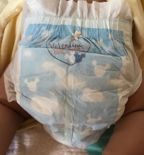 moony和妈咪宝贝哪个好 moony纸尿裤和妈咪宝贝对比测评