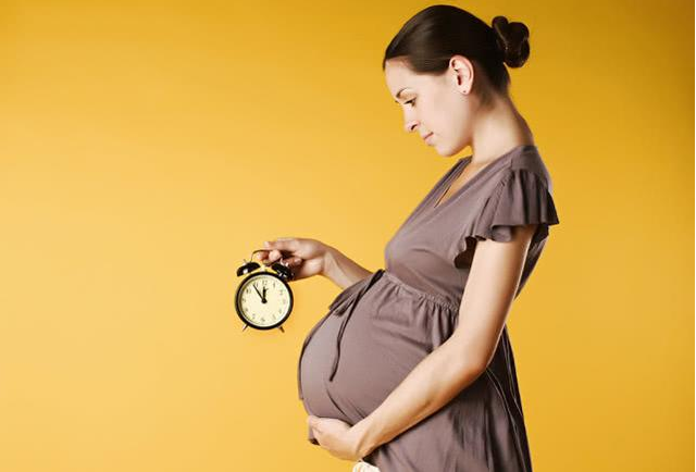 过期妊娠对准妈妈和胎儿的影响 遇到过期妊娠怎么办