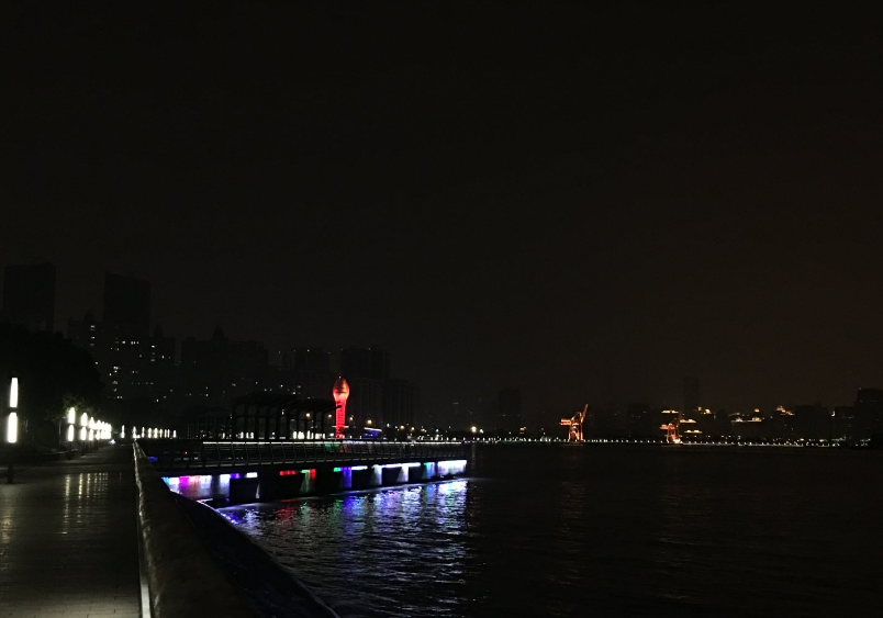 描写夏天蝉鸣的句子 关于夏天的优美短句说说