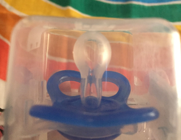 MAM美安萌安抚奶嘴怎么清洗 MAM美安萌安抚奶嘴清洁消毒方法