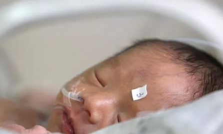 孕妇铅中毒症状有哪些 孕妇用化妆品要谨慎 孕妇铅中毒症状有哪些 孕妇用化妆品要谨慎