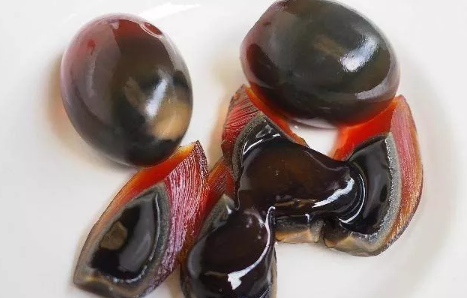 孕妇吃松花蛋会铅中毒吗 孕妇偶尔吃松花蛋有影响吗 孕妇吃松花蛋会铅中毒吗 孕妇偶尔吃松花蛋有影响吗