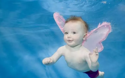 宝宝游泳要注意水温吗 夏季游泳注意事项