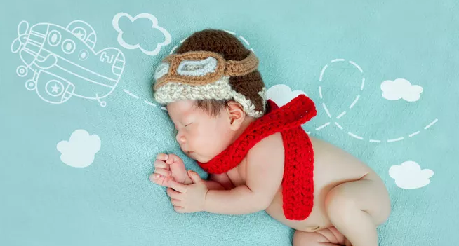 宝宝满月怎么发朋友圈 宝宝满月了妈妈的心情短语