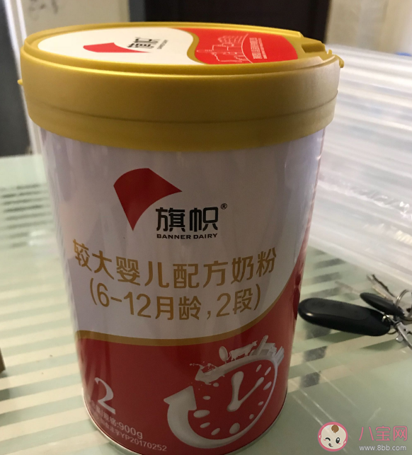 君乐宝旗帜奶粉和星飞帆哪款好 君乐宝旗帜奶粉和星飞帆对比 君乐宝旗帜奶粉和星飞帆哪款好 君乐宝旗帜奶粉和星飞帆对比