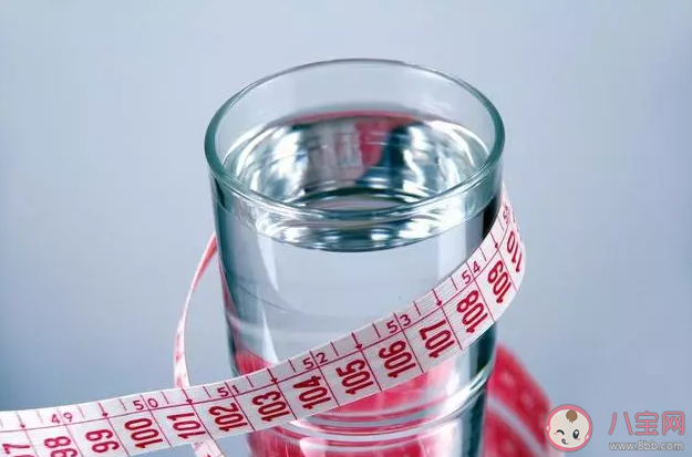 喝水能减肥吗 多喝水减肥有用吗