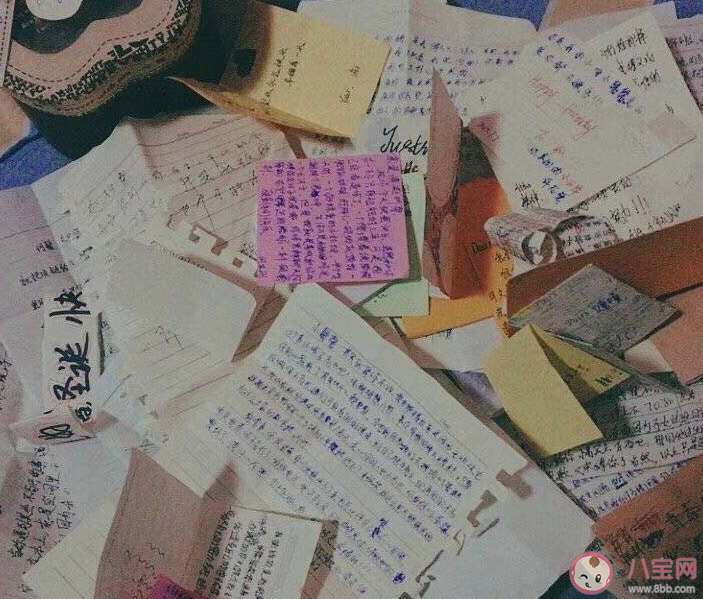 学生时期收到过的纸条是什么样的 学生写的小纸条会写什么内容