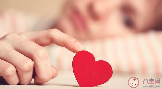 认识几天的男生说喜欢你时该相信吗 认识几天的男生说喜欢正常吗