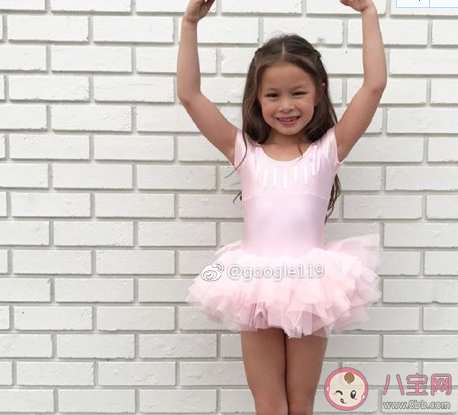 关于女儿第一次学跳舞心情说说 宝贝第一次学跳舞朋友圈句子