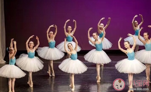 关于女儿第一次学跳舞心情说说 宝贝第一次学跳舞朋友圈句子