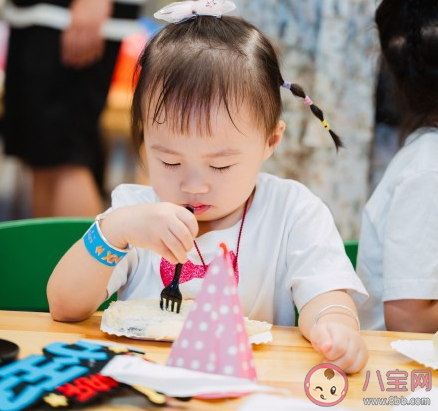 宝宝入园第一天怎么发朋友圈2021 宝宝上幼儿园发第一天心情说说2021