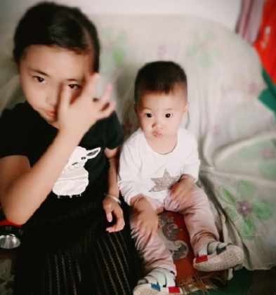 宝贝开学住校了妈妈不舍得的心情句子 孩子开学住宿舍了妈妈心情说说