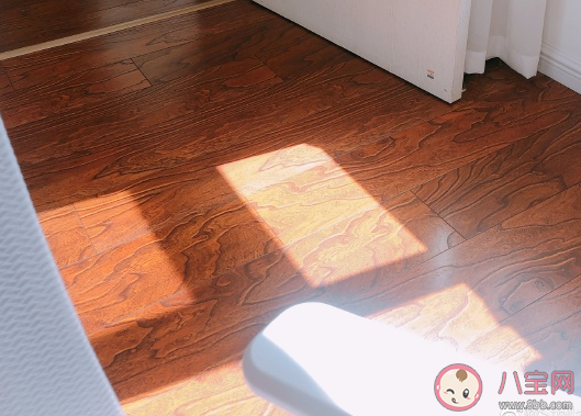 天气暖和阳光好的朋友圈说说 阳光出去溜开心心情句子 天气暖和阳光好的朋友圈说说 阳光出去溜开心心情句子