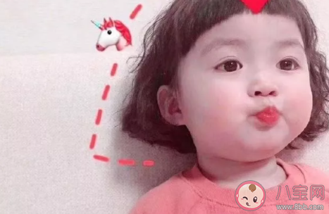 2021跨年夜朋友圈沙雕文案 跨年夜搞笑句子大全