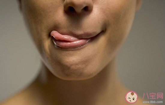 嘴唇越舔越容易干裂是因为什么 支付宝蚂蚁庄园1月17日问题 嘴唇越舔越容易干裂是因为什么 支付宝蚂蚁庄园1月17日问题
