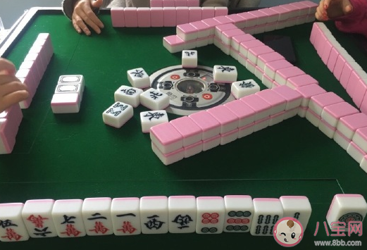 全家人过年打麻将朋友圈文案 一家人过年打麻将心情语录