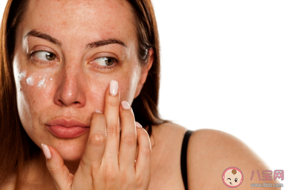 脸上长黄褐斑是皮肤早衰了吗 黄褐斑的正规治疗方法是什么