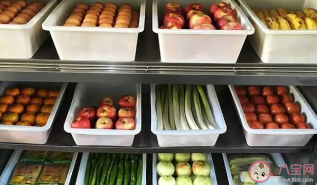 辽宁一超市蔬菜摆放太整齐引围观这么回事 蔬菜可以摆得多整齐