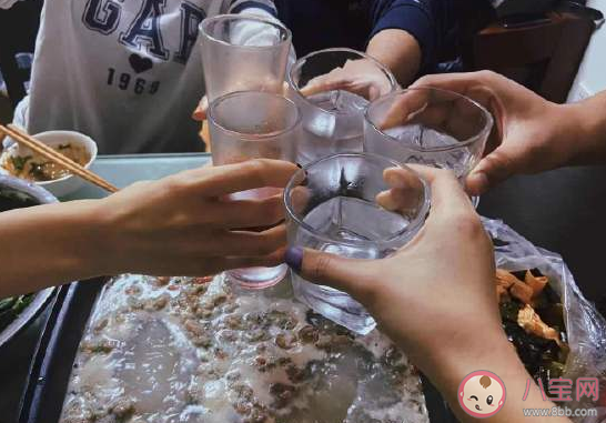 关于年终奖的心情说说 年终奖到手幽默搞笑句子