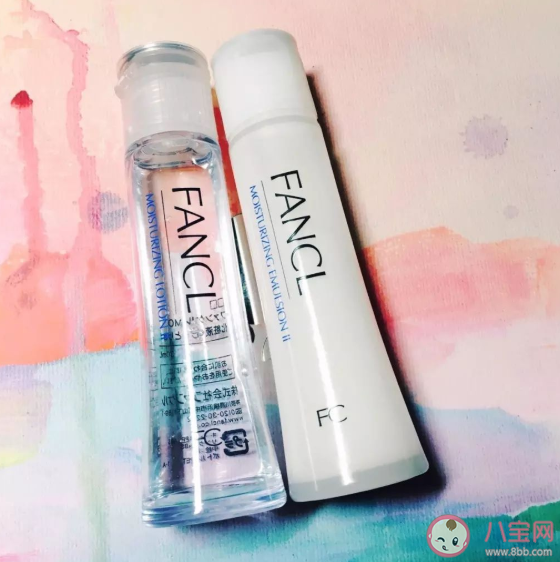 不用水乳只用面霜可以吗 冬季护肤乳液or面霜怎么选