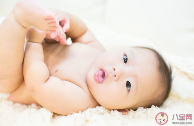 孩子5个小怪癖行为应对方法 怎么增加孩子的安全感