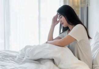 睡8小时和睡够睡眠周期有什么不一样 为什么现代人很容易失眠