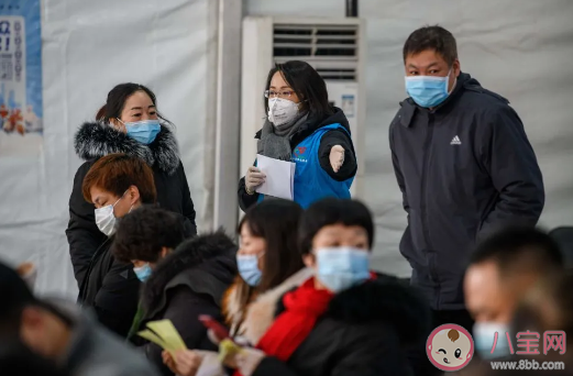 打新冠疫苗后为什么不能带走走按压棉签 注射新冠疫苗后有什么需要注意的