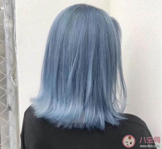 染发后掉色快是什么原因 染完头发之后发色掉的很快怎么办