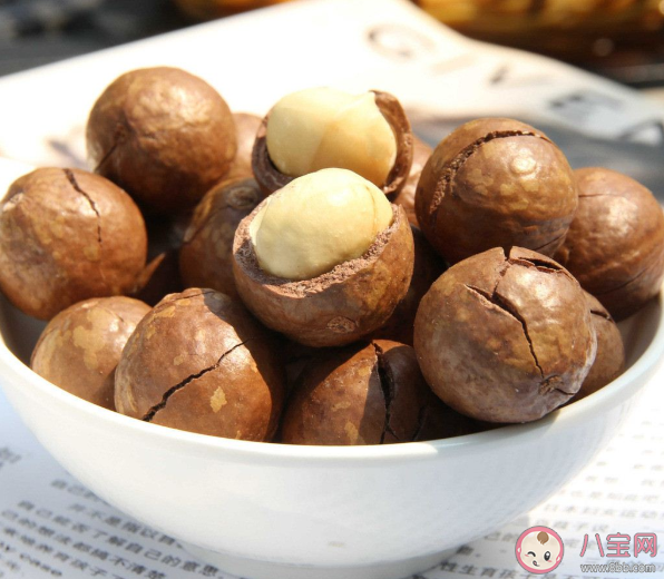 夏威夷果长出来就有口吗 夏威夷果怎么徒手开壳