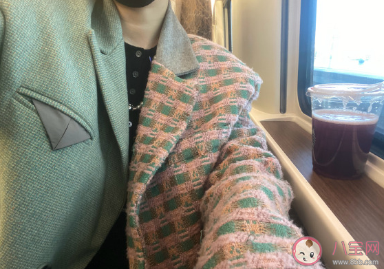 回农村过年的句子经典说说 过年回农村幽默搞笑句子。