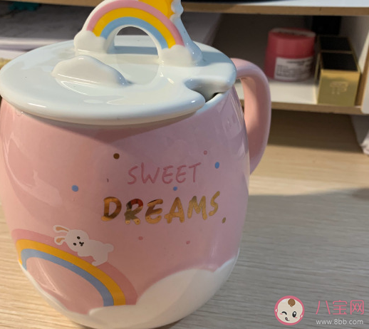 好好上班好好挣钱的发朋友圈说说 开始上班努力挣钱正能量大全 好好上班好好挣钱的发朋友圈说说 开始上班努力挣钱正能量大全