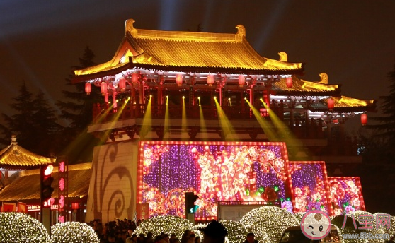 2021元宵节看花灯发朋友圈文案 元宵节看花灯心情说说