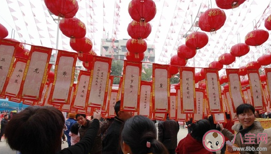 2021元宵节看花灯发朋友圈文案 元宵节看花灯心情说说