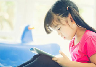 如何为低龄儿童构筑网络防线 为何低龄儿童会迷失在虚拟世界