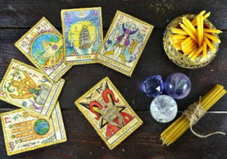 塔罗牌占卜骗局是怎么行骗的  塔罗占卜真的可信吗