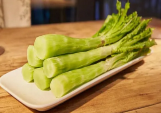 莴笋变软了到底还能不能吃 如何分辨莴笋的好坏