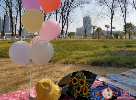 去野餐发朋友圈的文案短句 野餐很开心的心情句子